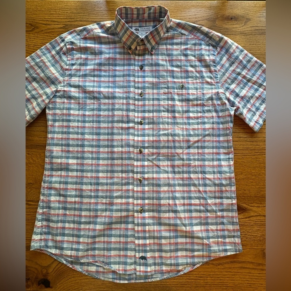 Onward Reserve men’s plaid short sleeve button down shirt- men’s medium